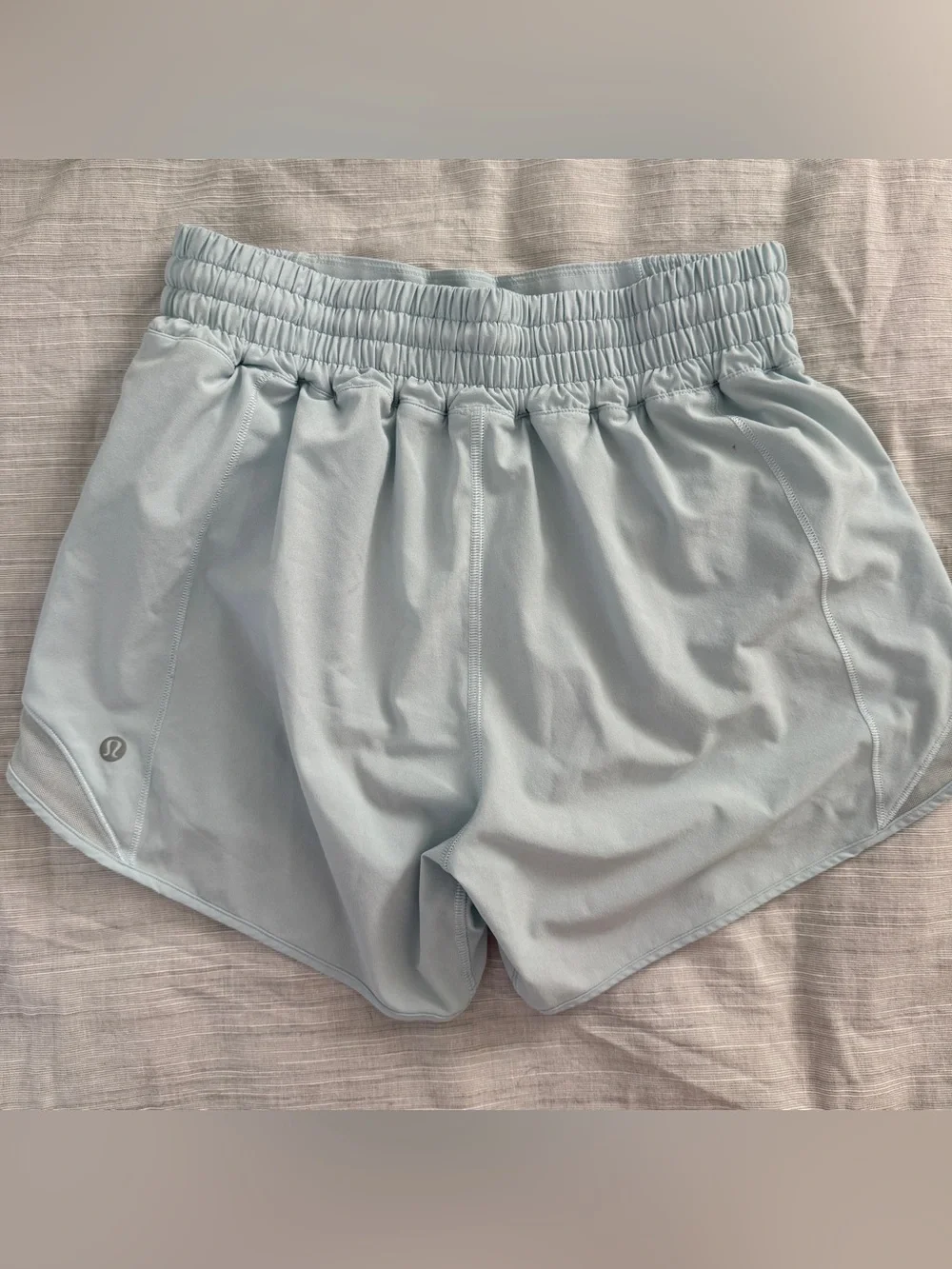 Lululemon High- Rise Lined 4” Hotty Hot Shorts Powder Blue